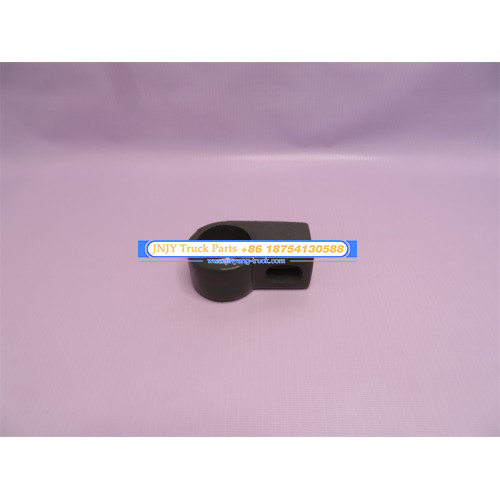 Зажим трубы крепления КПП SINOTRUK