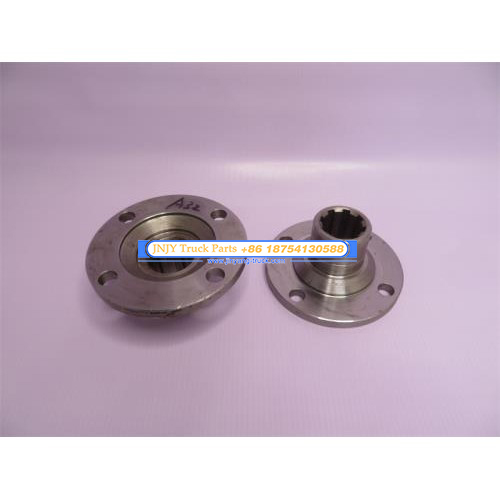 Фланец КПП LW300F/321F выходного вала D = 126 /шлицы = 8 /отверстий = 4/высота56mm