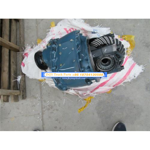 中桥差减总成 徐工QY50K 17:28 半轴26齿小八齿8齿